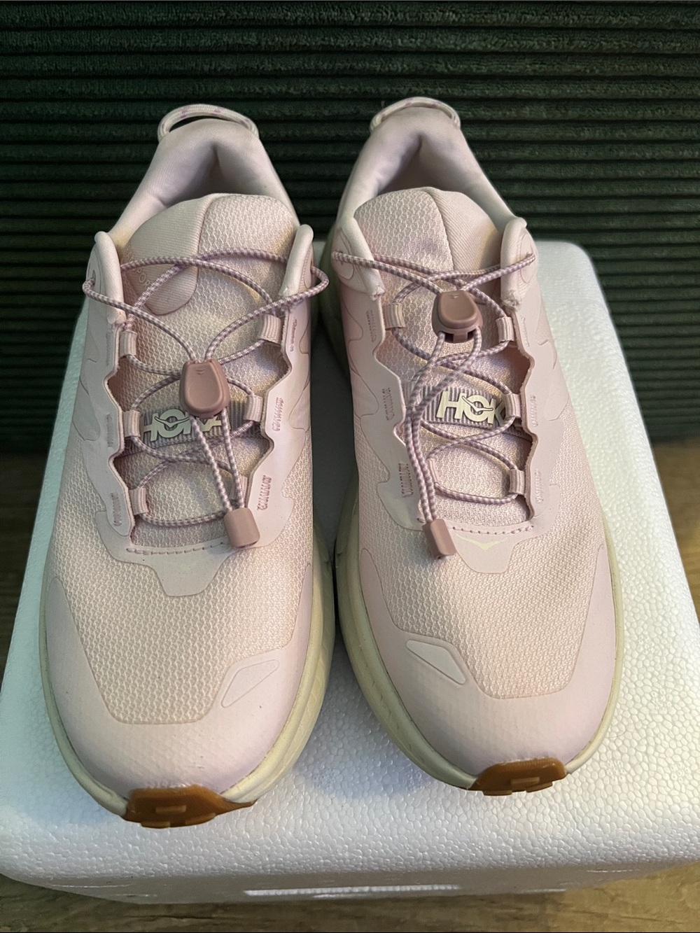 HOKA TRANSPORT Women’s 7.5 Lace-Lock Sneakers - Light Pink with Gum Outsole